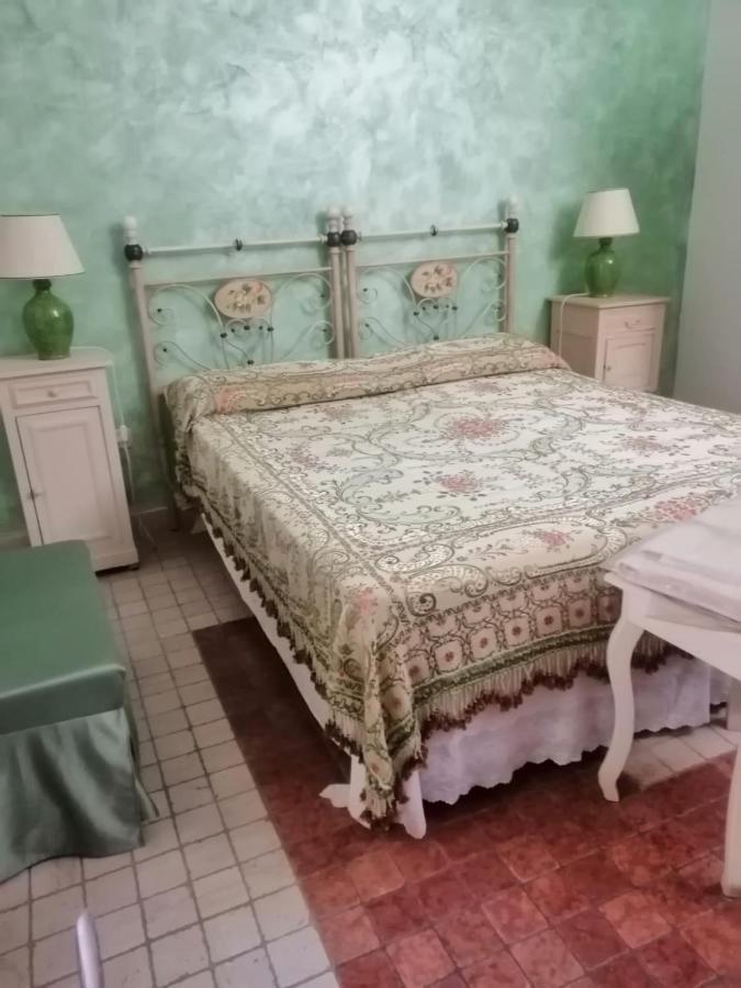 Anticadimora Dei Pepe Bed and Breakfast Salve Eksteriør billede