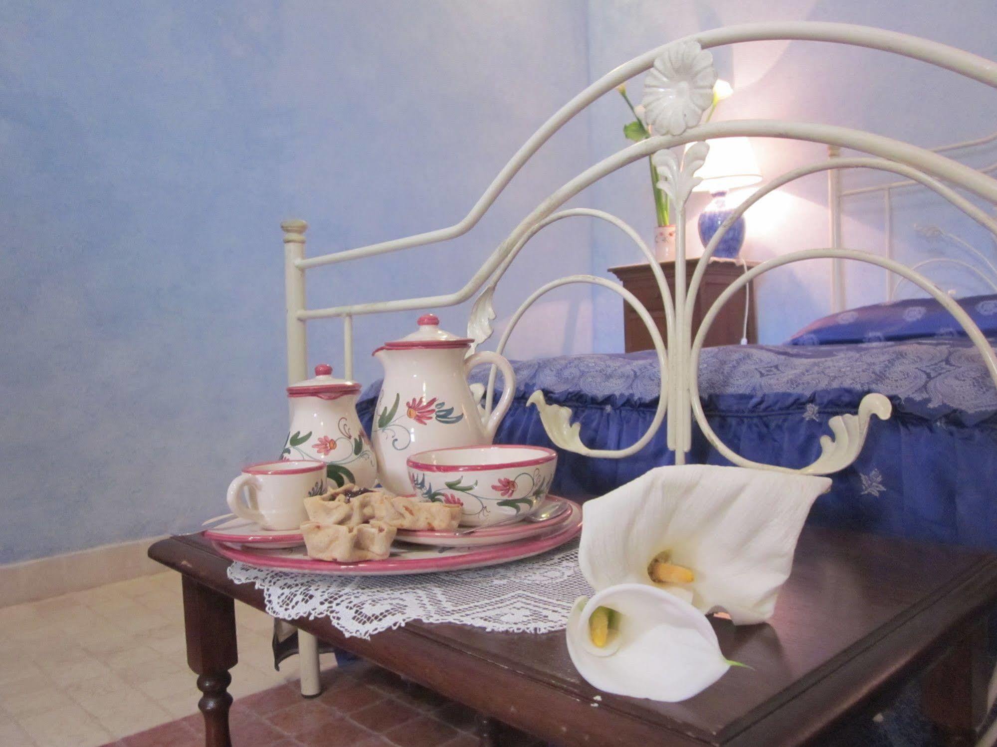 Anticadimora Dei Pepe Bed and Breakfast Salve Eksteriør billede