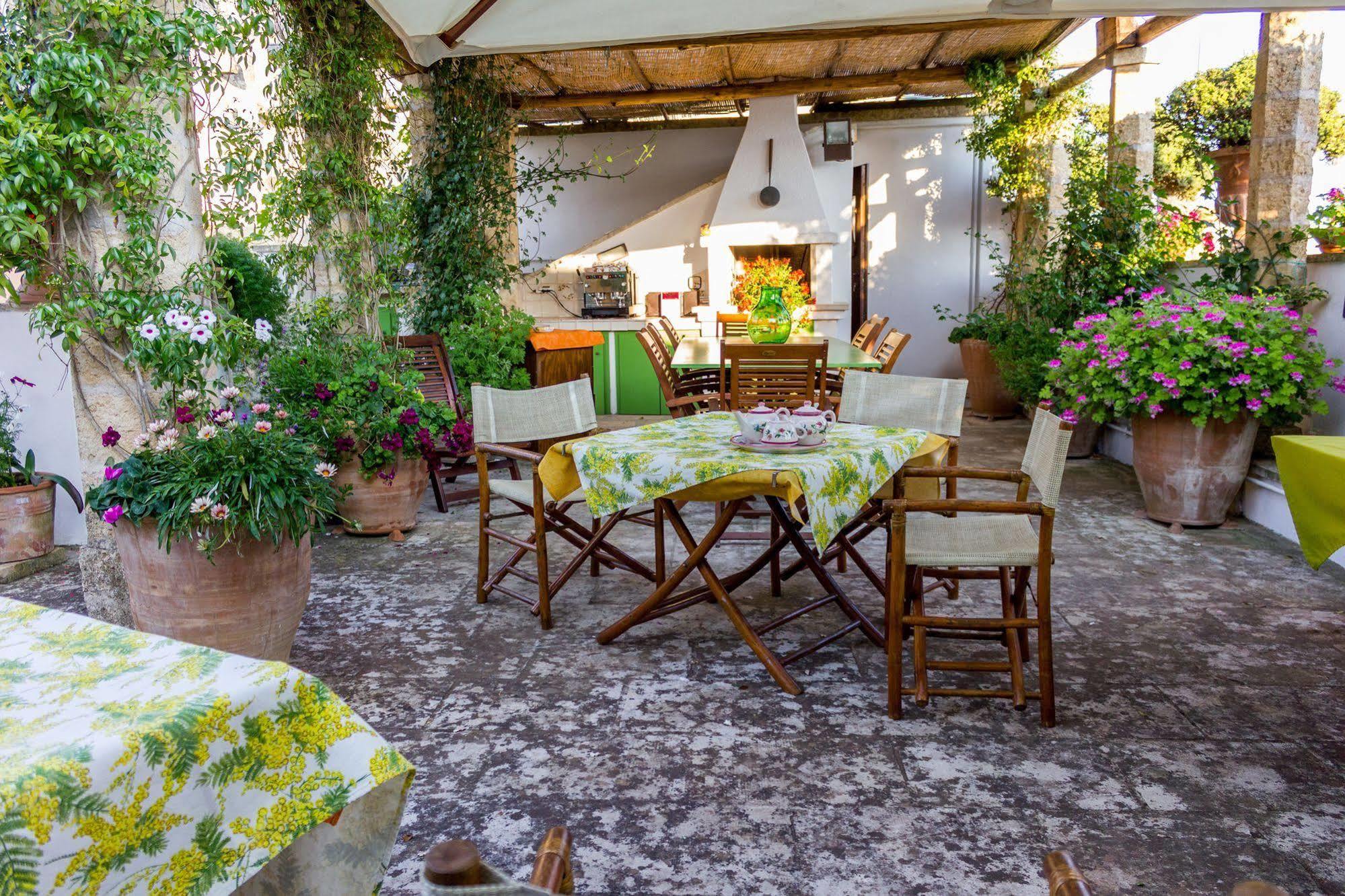 Anticadimora Dei Pepe Bed and Breakfast Salve Eksteriør billede